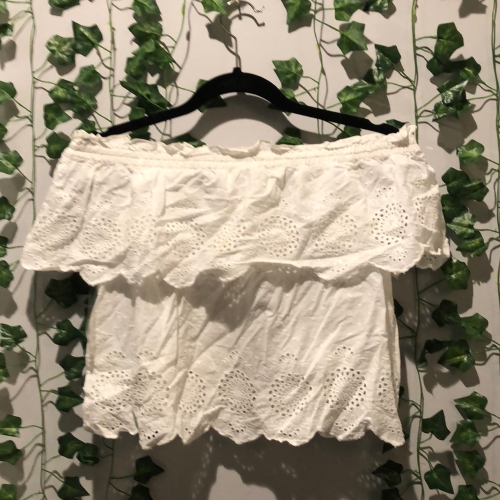 American eagle off the shoulder blouse